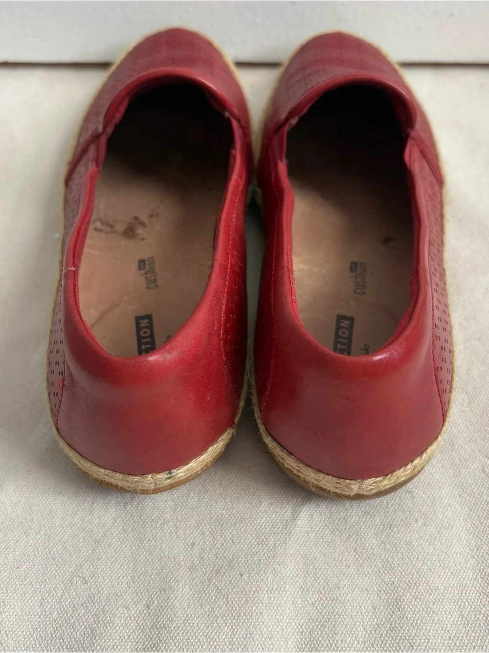 Clarks Collection Danelly Molly Women's Red Leather  Perforated Espadrille US 7